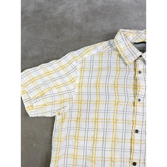 Columbia Sportswear Short Sleeve Shirt Men's Sz L Collared Button Up Yellow - Picture 3 of 10
